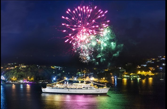 Celebration of the anniversary of the maiden voyage of the Freewinds