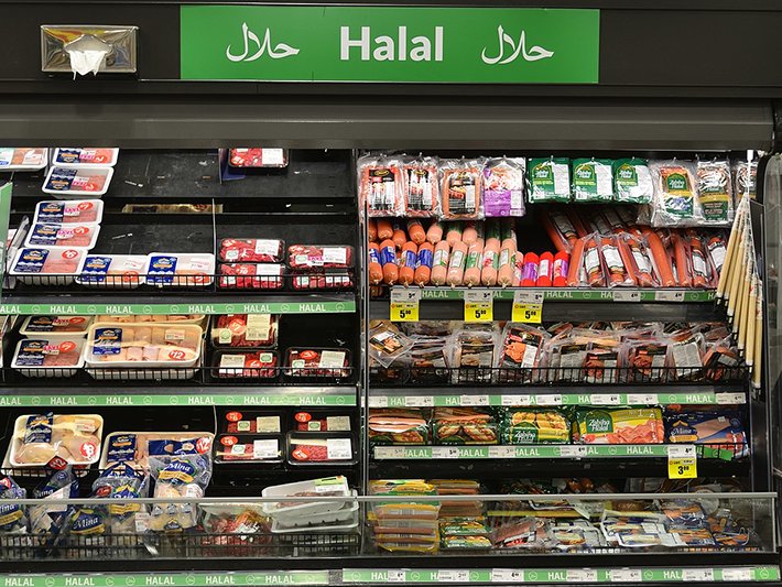Halal butcher shop (Creative Commons)